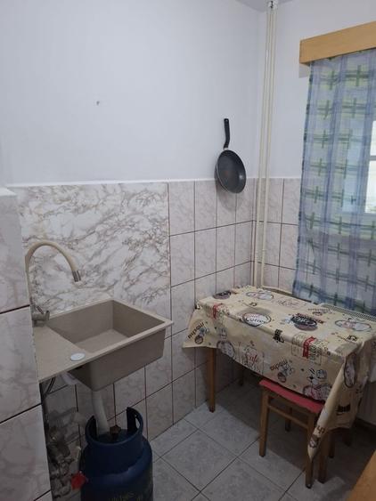 Garsonieră decomandată în Exterior Vest