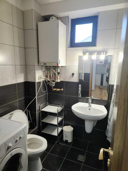 Inchiriez apartament tip studio zona aparatorii patriei - 5