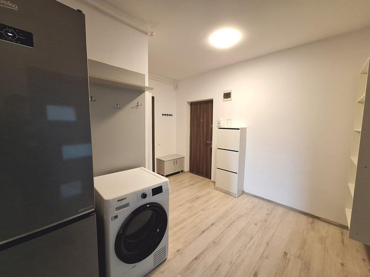 Apartament cu 2 camere decomandat, mobilat în Florești