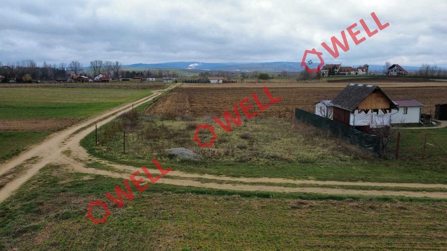 Teren intravilan de 463 mp, în Reci