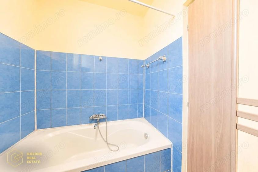 Casă cu Teren 1554 Mp în Central