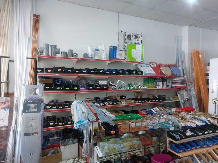Spațiu comercial, de 103 mp, în Exterior Vest