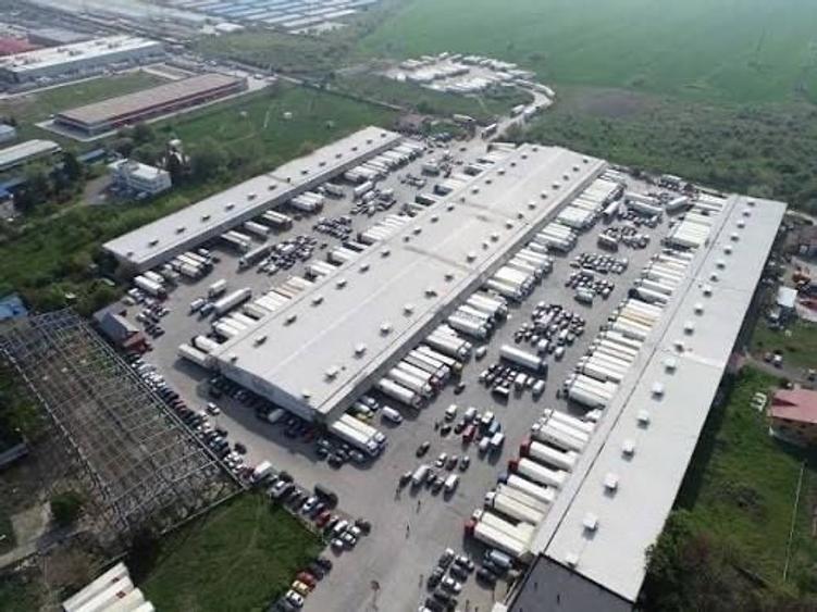 Spațiu comercial, de 220 mp, în Afumați