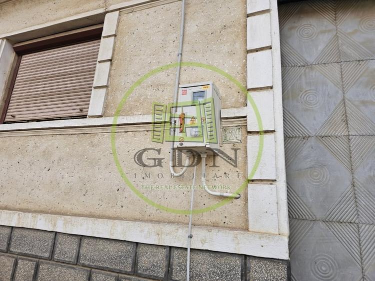 Casă individuală cu 4 camere cu Canalizare în Izbuc