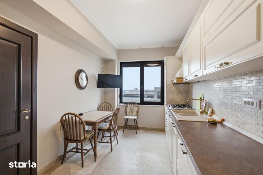 Apartament cu 4 camere în Est