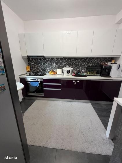 Casă cu 4 camere cu Teren 250 Mp în Central