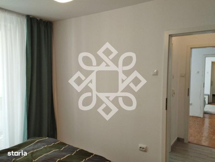 Apartament cu 3 camere semidecomandat în Rogerius