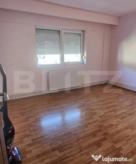 Apartament cu 2 camere decomandat în Carpați 2
