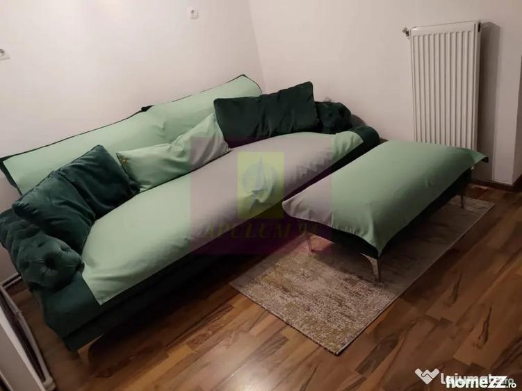 Apartament cu 3 camere semidecomandat în Central