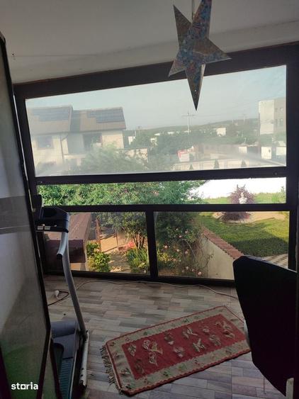 Casă cu 4 camere în Central