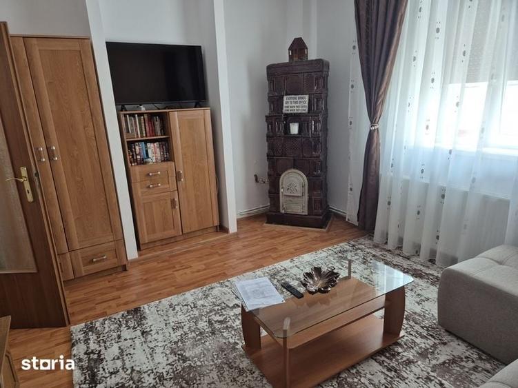 Casă cu 2 camere cu Teren 212 Mp în Central