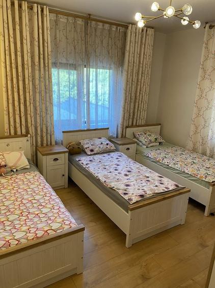 Apartament cu 4 camere decomandat în Central