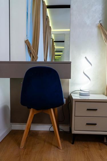 Apartament cu 3 camere semidecomandat în Herăstrău