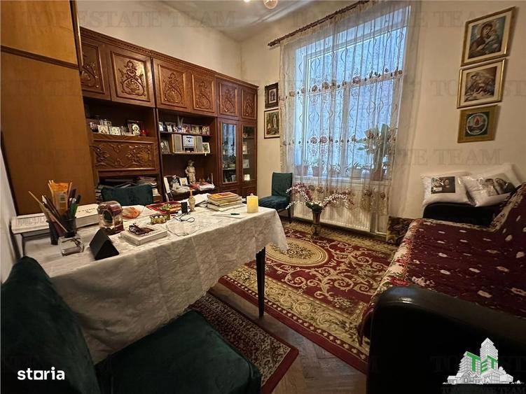 Apartament cu 3 camere semidecomandat în Gara de Nord