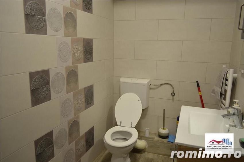 Apartament cu 3 camere decomandat în Tudor