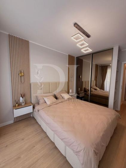 Apartament cu 3 camere semidecomandat, mobilat în Florești — fotografia 1