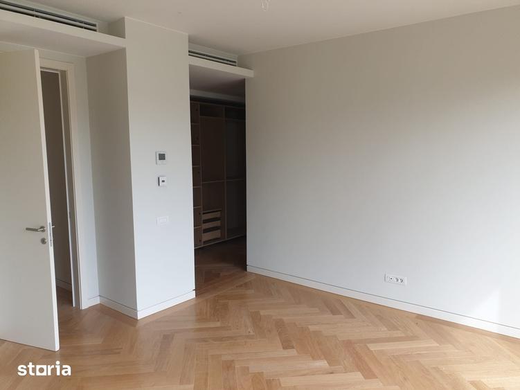 Apartament cu 4 camere în Dorobanți