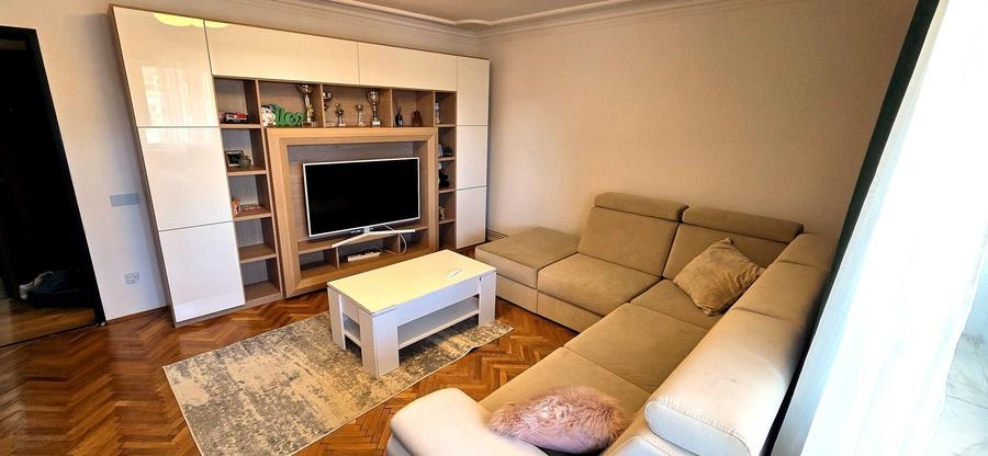 Apartament cu 3 camere în Ultracentral