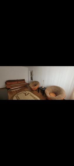 Apartament cu 2 camere semidecomandat în Micro 6