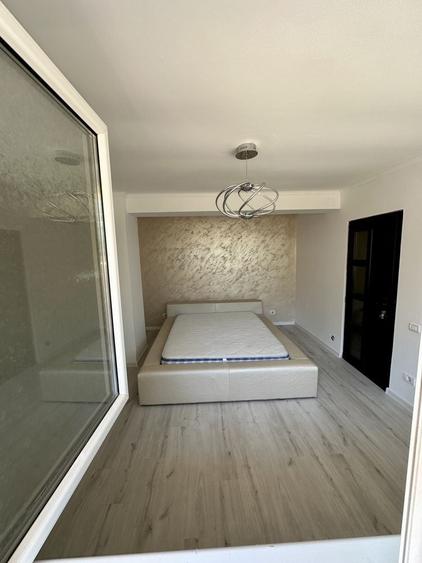 Apartament cu 2 camere decomandat în Exterior Vest
