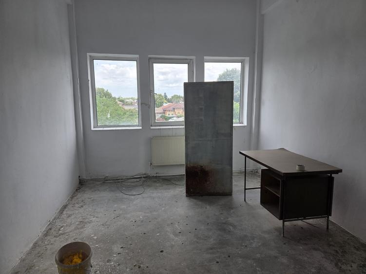 Spațiu comercial, de 1,513 mp, în Sud-Est