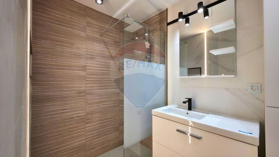 Apartament cu 2 camere semidecomandat, mobilat în Obor