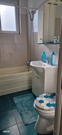 Apartament cu 2 camere decomandat, mobilat în Vest