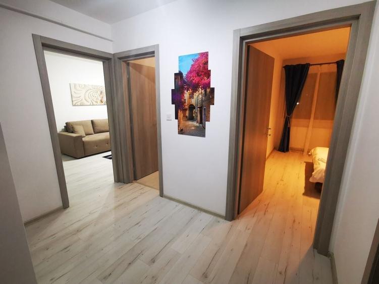 Apartament cu 2 camere decomandat în Central