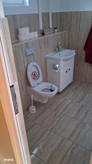 Casă cu Teren 1200 Mp în Viștea