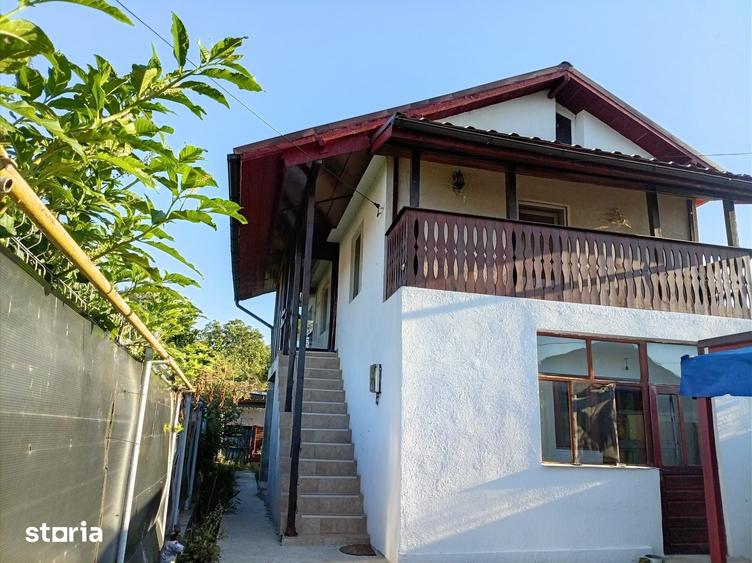 Casă cu 5 camere cu Teren 300 Mp în Nord
