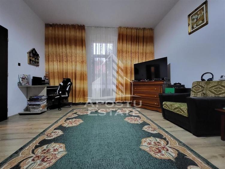 Apartament cu 2 camere decomandat, mobilat în Iosefin