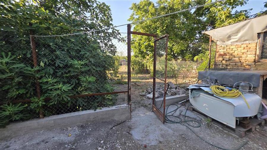 Casă individuală cu 2 camere cu Teren 949 Mp în Pustiniș