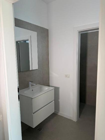 Spațiu comercial, de 140 mp, în P-ța Romană