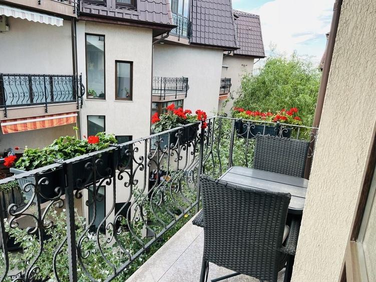 Apartament cu 2 camere decomandat în Dobroești