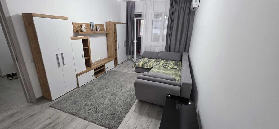 Apartament cu 2 camere decomandat în Cățelu