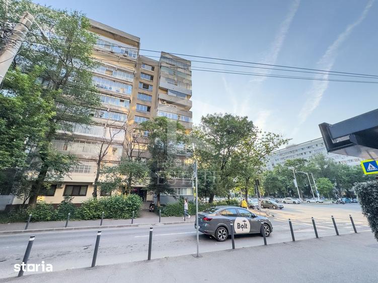 Apartament cu 3 camere decomandat în Militari
