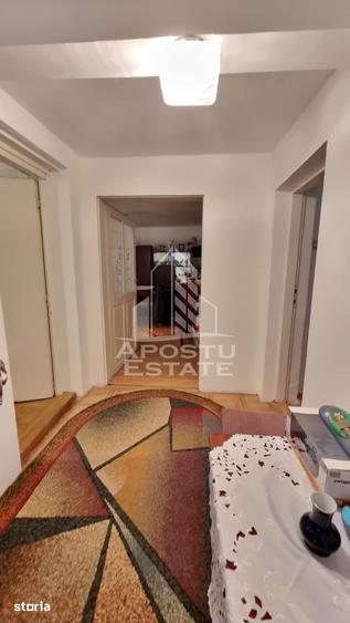 Casă cu 4 camere cu Teren 797 Mp în Mehala