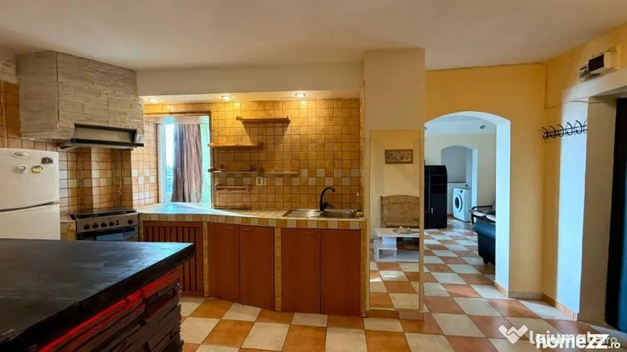Apartament cu 2 camere decomandat în Moșilor