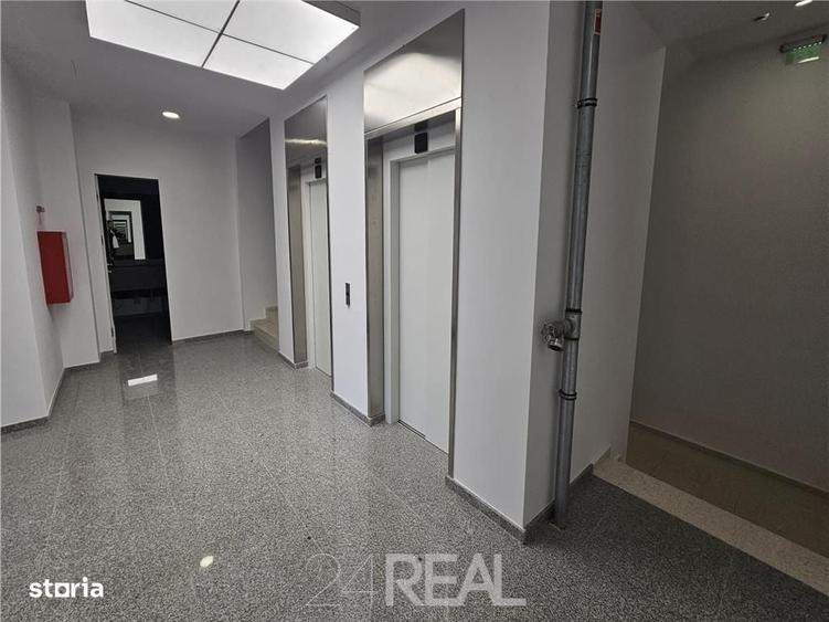 Spațiu comercial, de 248 mp, în Politehnica