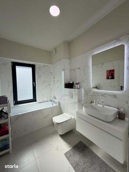 Apartament cu 3 camere în Sud