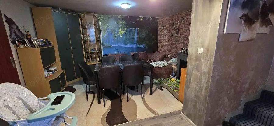 Casă cu Teren 900 Mp în Central