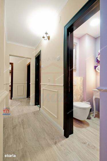 Apartament cu 4 camere decomandat, mobilat în Mazepa 2