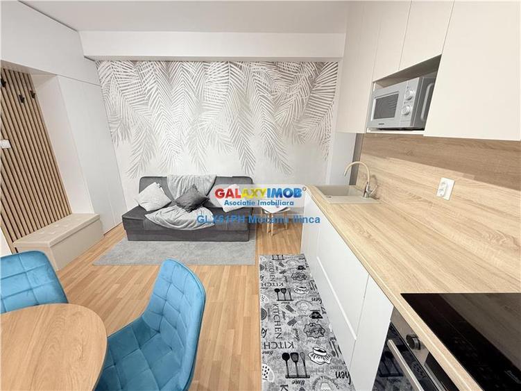 Apartament cu 2 camere semidecomandat, mobilat în Central