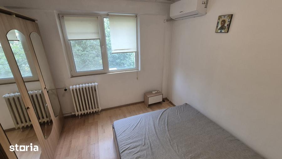 Apartament cu 2 camere decomandat în Tei