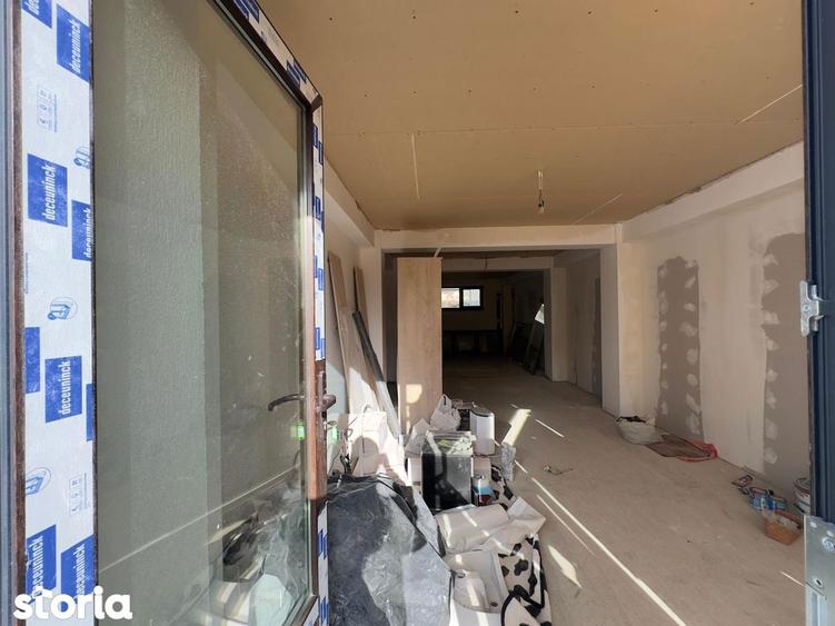 Spațiu comercial, de 176 mp, în Bârnova