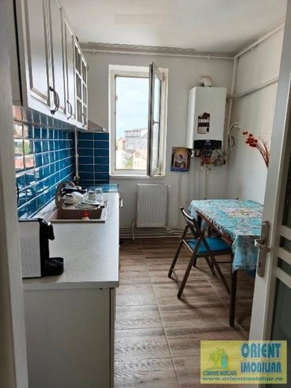 Faleza Nord, de inchiriat 3 camere, mobilat, gaze - 9