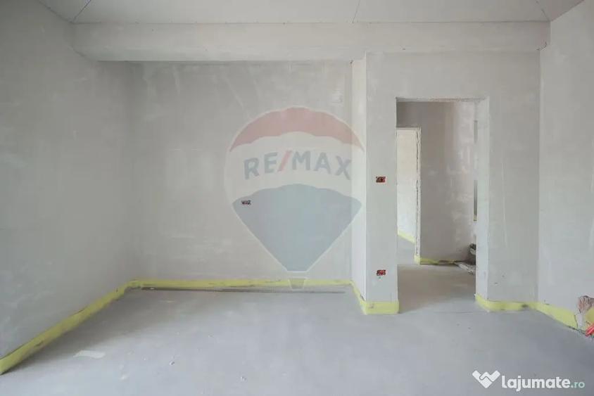 Casă cu 5 camere cu Teren 435 Mp în Săldăbagiu de Munte