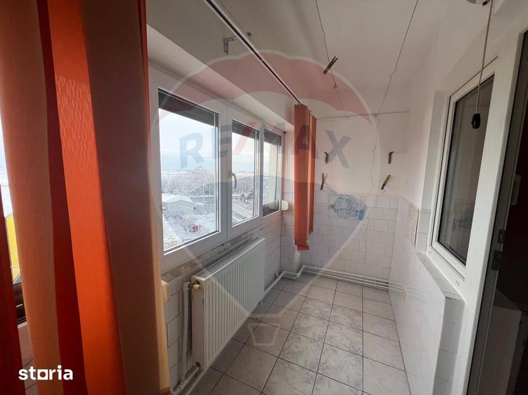 Apartament cu 2 camere în Exterior Est