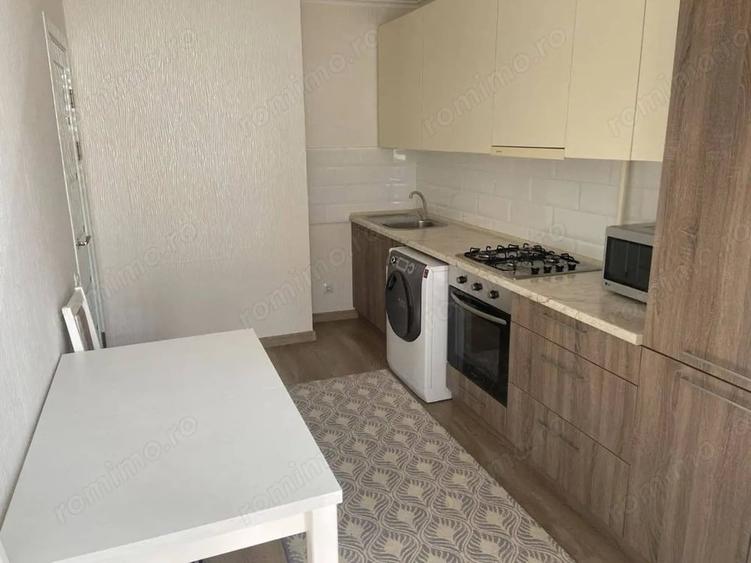 Apartament cu 2 camere decomandat în Brâncoveanu