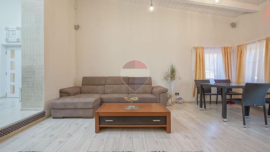 Casă individuală cu 3 camere cu Piscina în Bod